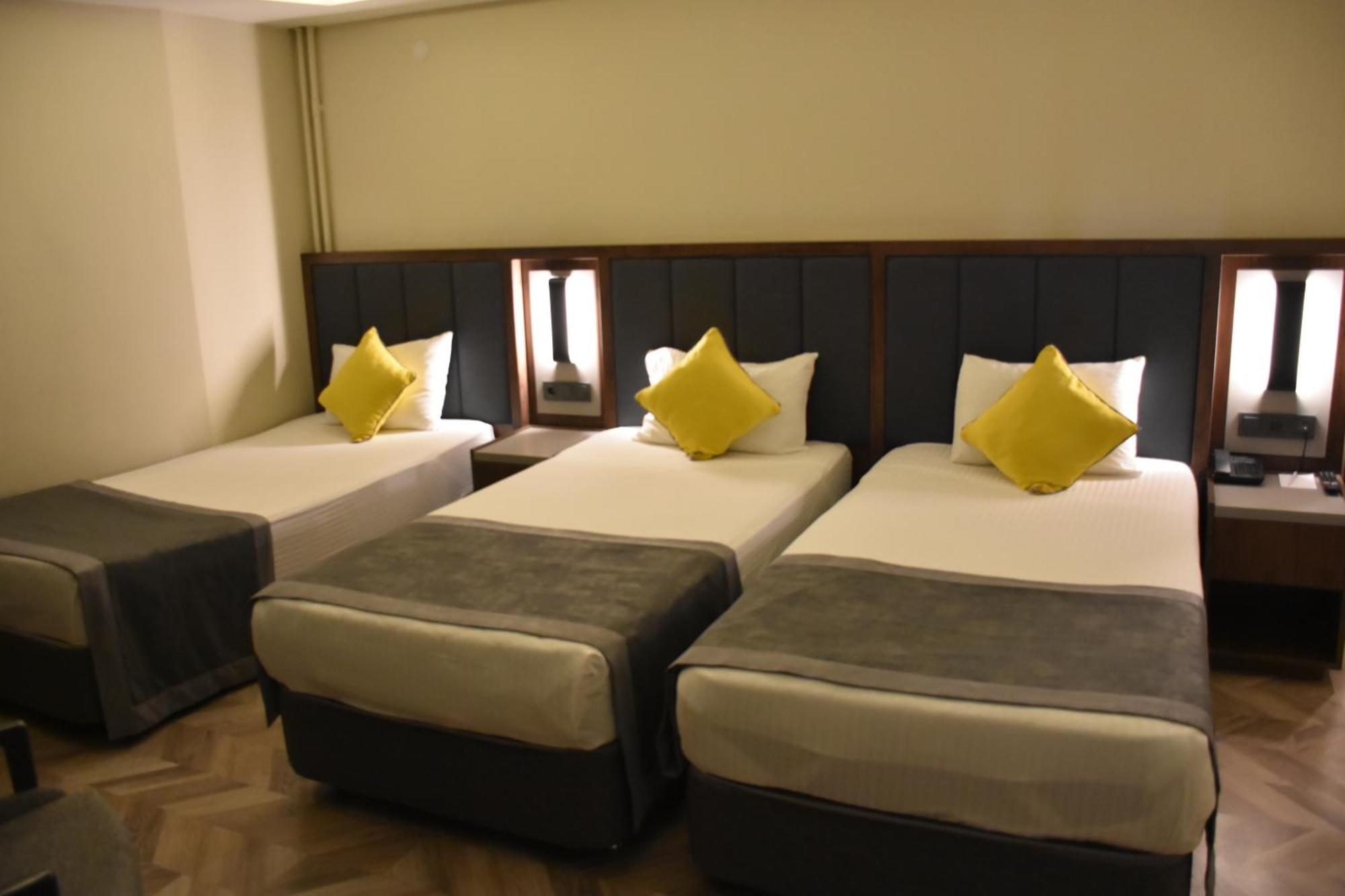 Uk Ankara Hotel Exterior photo